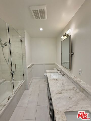 853 Larrabee Street 6, West Hollywood, CA 90069