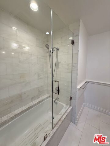 853 Larrabee Street 6, West Hollywood, CA 90069