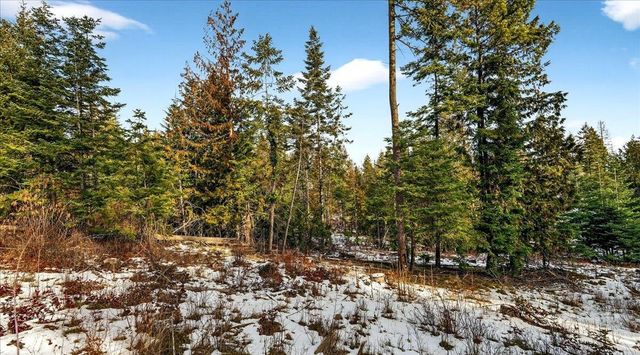 4467 F Williamson Rd, Clayton, WA 99110