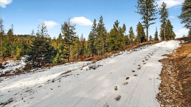 4467 F Williamson Rd, Clayton, WA 99110