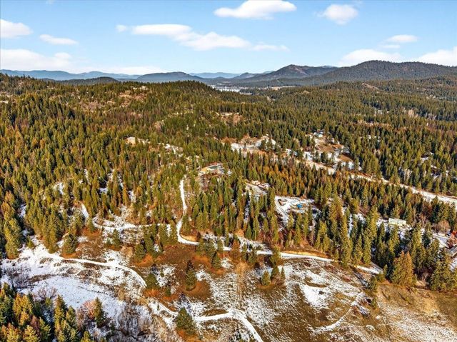 4467 F Williamson Rd, Clayton, WA 99110