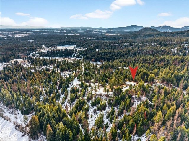 4467 F Williamson Rd, Clayton, WA 99110