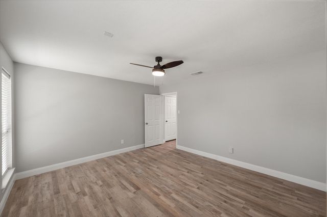 3204 Brown Trail, Bedford, TX 76021