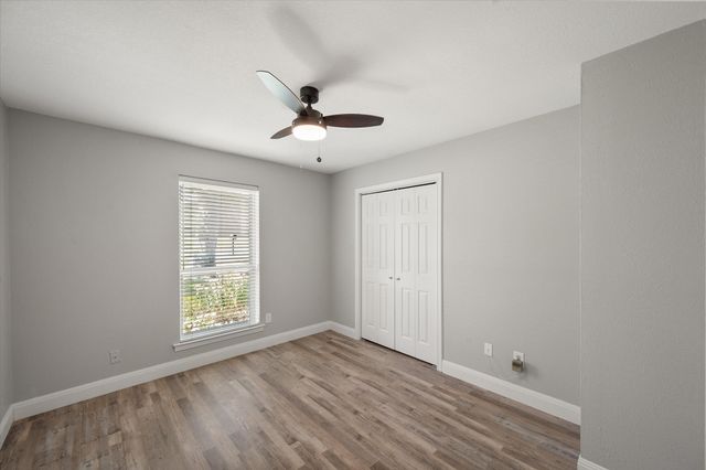 3204 Brown Trail, Bedford, TX 76021