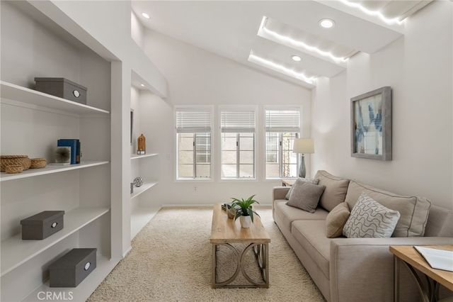 4532 Laurelgrove Avenue, Studio City, CA 91604