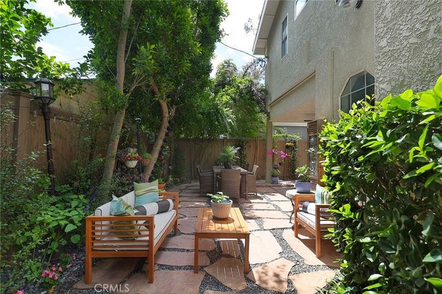 4532 Laurelgrove Avenue, Studio City, CA 91604