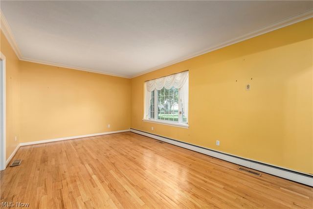 1385 Queen Annes Gate, Westlake, OH 44145