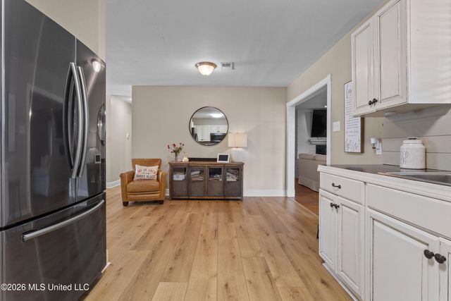 609 Beyer Drive, Bay Saint Louis, MS 39520
