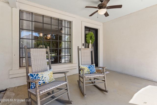 609 Beyer Drive, Bay Saint Louis, MS 39520