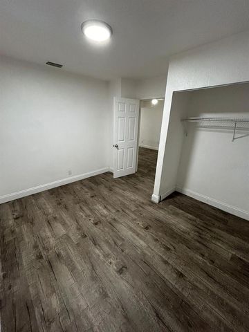 8113 N ALASKA STREET, Tampa, FL 33604