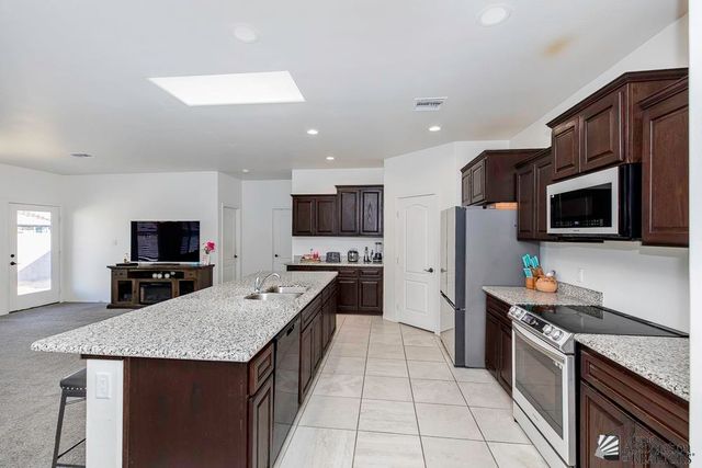 7578 E 43 ST, Yuma, AZ 85365