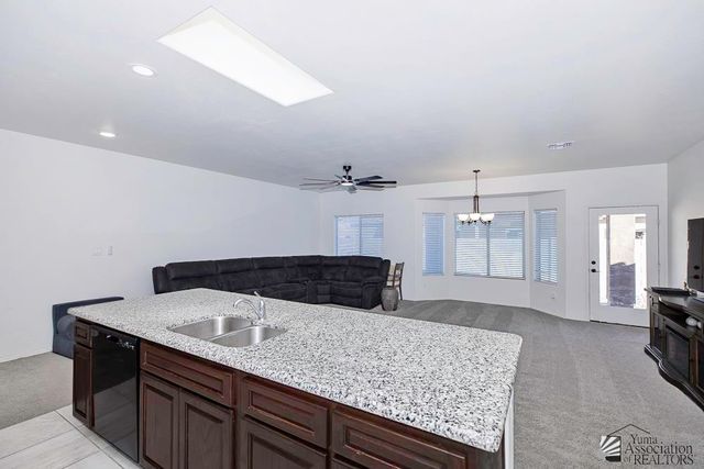 7578 E 43 ST, Yuma, AZ 85365