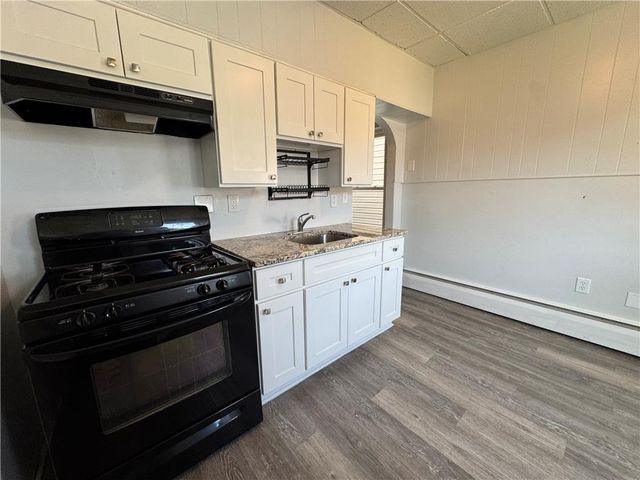 2104 Glendale Avenue, Bethlehem City, PA 18018