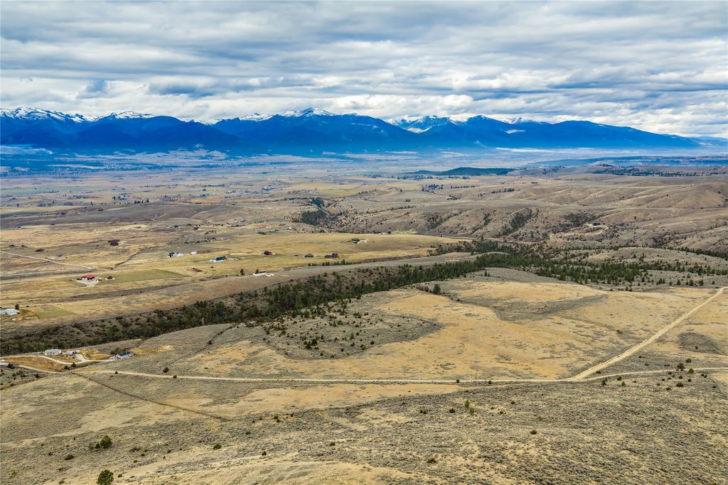 Painted Sky Overlook, Corvallis, MT 59828