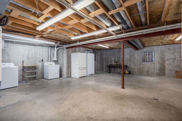 1522 E State Route 71, Ottawa, IL 61350