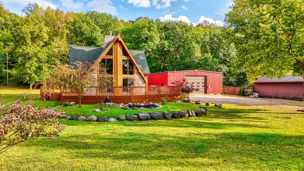 Image 44 of property listing at 1522 E State Route 71, Ottawa, IL 61350