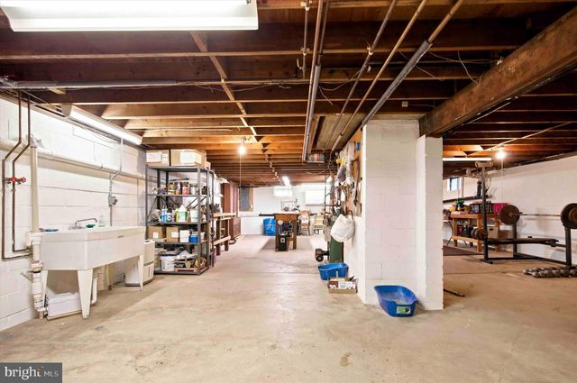 431 E MOYER RD, Pottstown, PA 19464