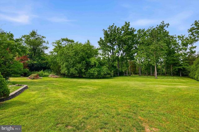 431 E MOYER RD, Pottstown, PA 19464
