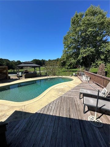 3400 N Sharon Church N Road, Loganville, GA 30052