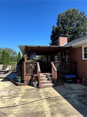 3400 N Sharon Church N Road, Loganville, GA 30052