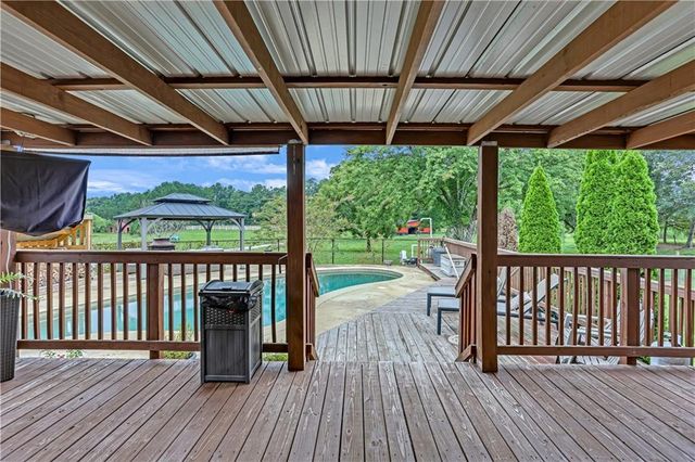 3400 N Sharon Church N Road, Loganville, GA 30052