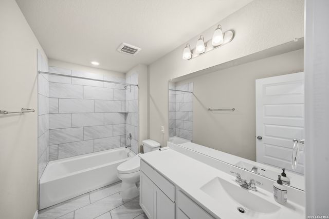 243 Kinsley, New Braunfels, TX 78130