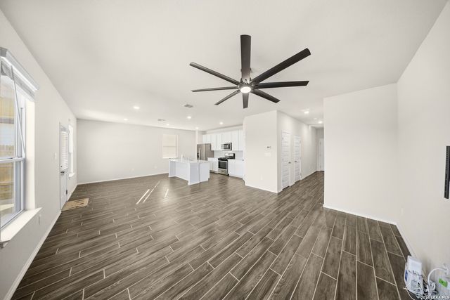 243 Kinsley, New Braunfels, TX 78130