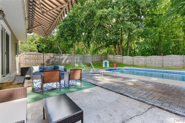 709 Winkworth Parkway, Syracuse, NY 13215