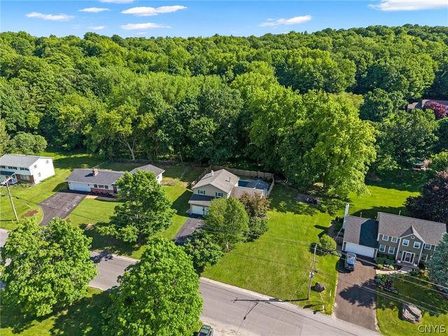 709 Winkworth Parkway, Syracuse, NY 13215