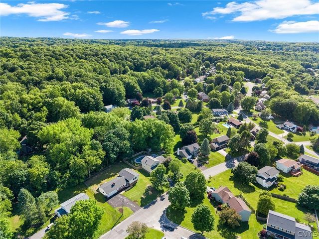 709 Winkworth Parkway, Syracuse, NY 13215