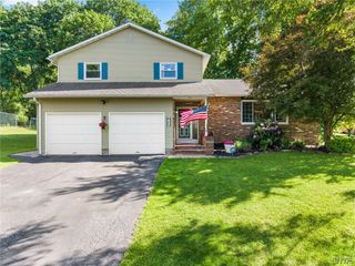 709 Winkworth Parkway, Syracuse, NY 13215
