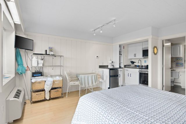 B1 Tall Timber B1, Glen Arbor, MI 49636