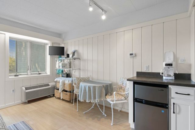 B1 Tall Timber B1, Glen Arbor, MI 49636