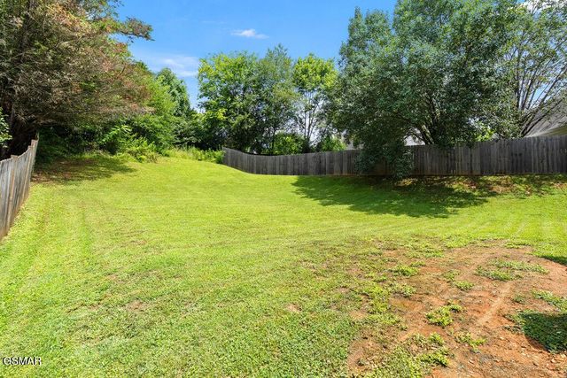 3709 Holgate Lane, Powell, TN 37849