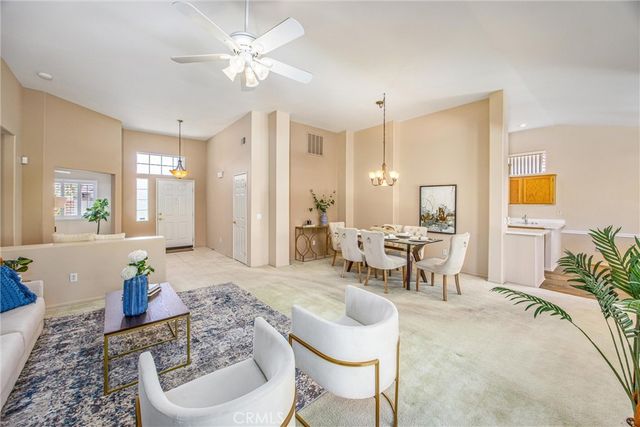 829 Rubi Ct, San Jacinto, CA 92583