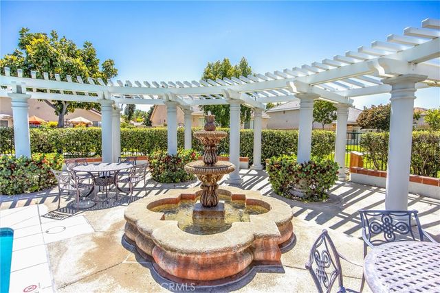 829 Rubi Ct, San Jacinto, CA 92583