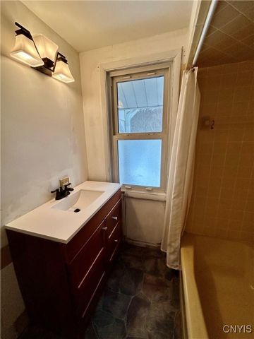 111 Macon Street, Onondaga, NY 13120