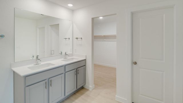 10200 Curb Strap DR, Austin, TX 78653