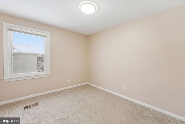 914 SAVANNAH ST SE, Washington, DC 20032