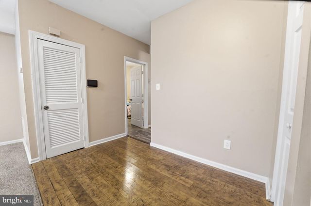 914 SAVANNAH ST SE, Washington, DC 20032