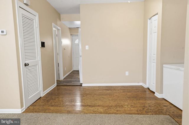 914 SAVANNAH ST SE, Washington, DC 20032