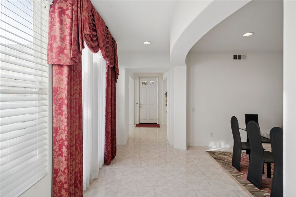 29709 Masters Drive, Murrieta, CA 92563 — photo 4
