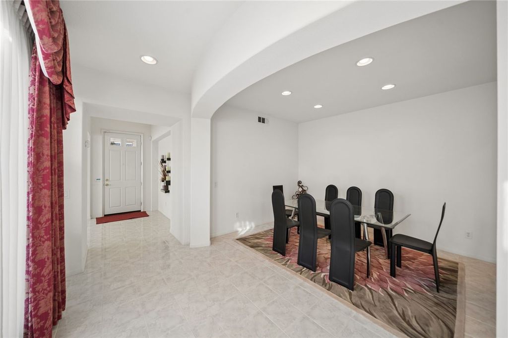 29709 Masters Drive, Murrieta, CA 92563 — photo 5