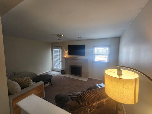 39400 Roslyn Drive, Sterling Heights City, MI 48313