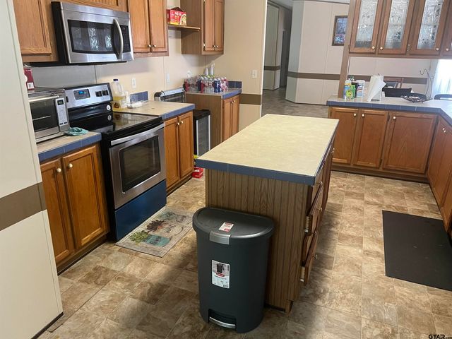 12233 CR 2128, Whitehouse, TX 75791