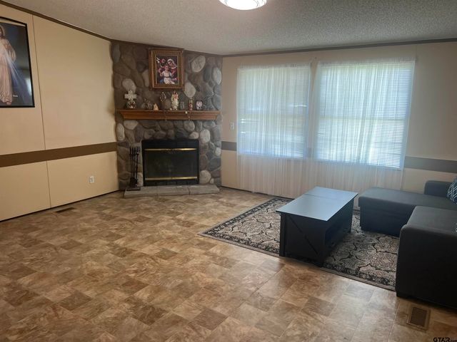 12233 CR 2128, Whitehouse, TX 75791