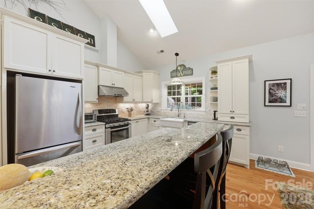 436 Cornerstone Drive, Taylorsville, NC 28681