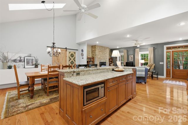 436 Cornerstone Drive, Taylorsville, NC 28681