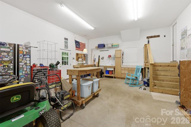 436 Cornerstone Drive, Taylorsville, NC 28681