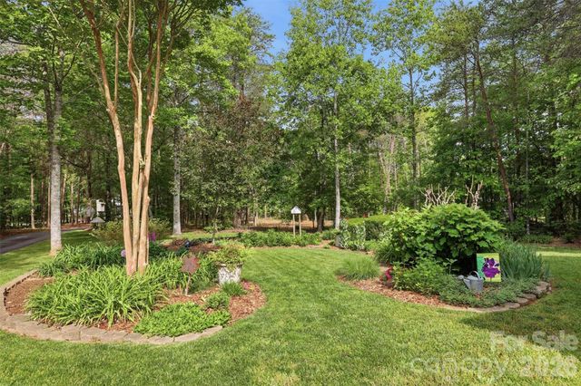 436 Cornerstone Drive, Taylorsville, NC 28681